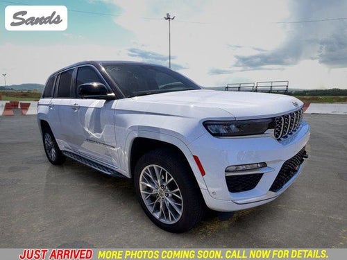 2023 Jeep Grand Cherokee Summit