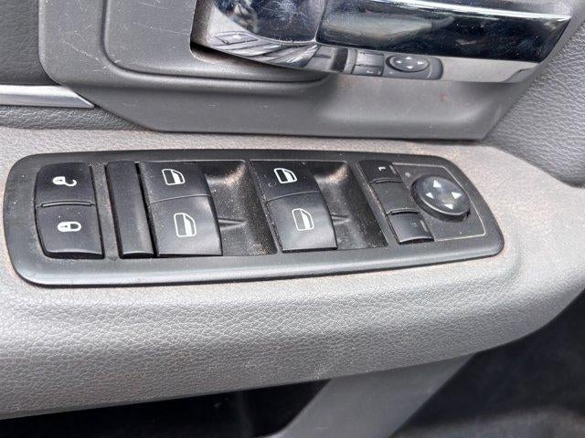 2013 RAM 1500 SLT