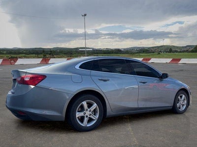2025 Chevrolet Malibu LS