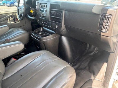 2024 Chevrolet Express Passenger 2500 1LS