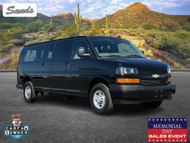 2023 Chevrolet Express Passenger 3500 1LS