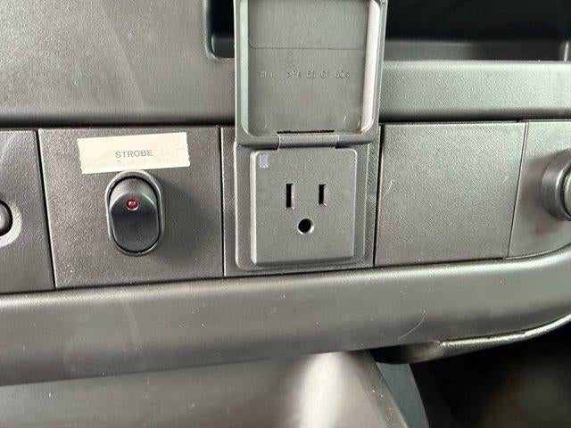 2025 Chevrolet Express Cutaway 3500 Base