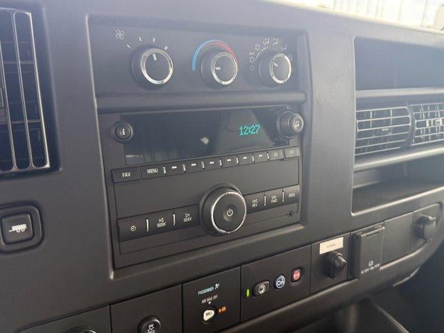 2025 Chevrolet Express Cutaway 3500 Base