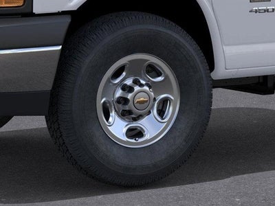 2025 Chevrolet Express Cutaway 3500 Base