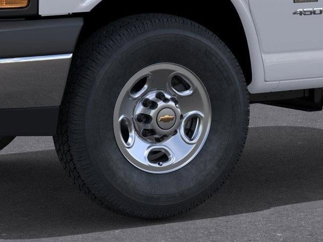 2025 Chevrolet Express Cutaway 3500 Base