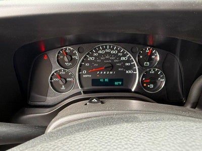 2025 Chevrolet Express Cutaway 3500 Base
