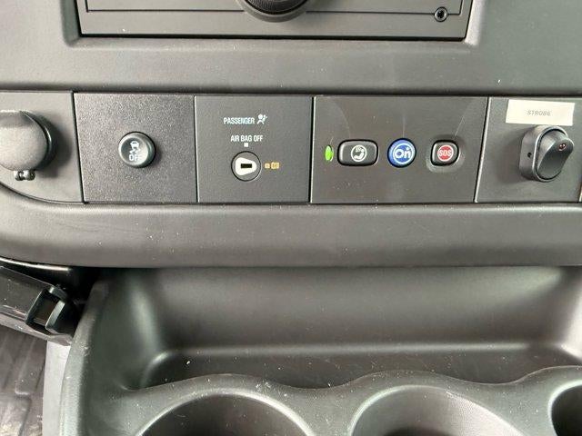 2025 Chevrolet Express Cutaway 3500 Base
