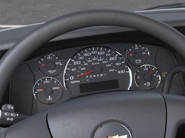 2025 Chevrolet Express Cutaway 3500 Base