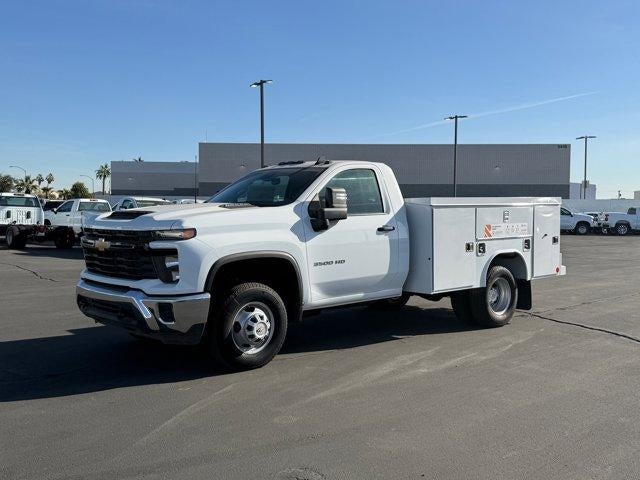 2025 Chevrolet Silverado 3500 HD Chassis Cab Work Truck