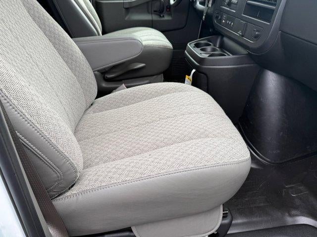 2025 Chevrolet Express Cargo 2500 Base