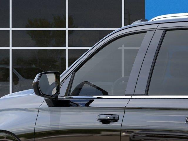 2026 Chevrolet Suburban LS - Photo 17