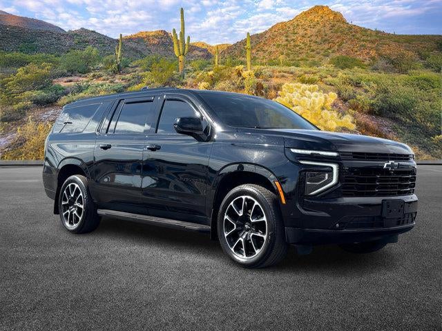 2025 Chevrolet Suburban RST