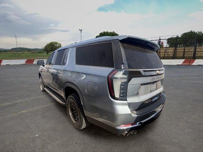 2025 Chevrolet Suburban Premier