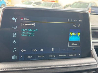 2023 Chevrolet Suburban LT