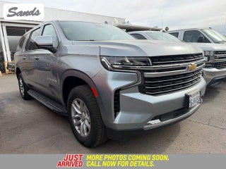 2023 Chevrolet Suburban LT