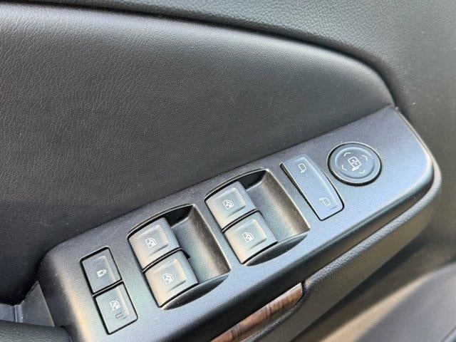 2018 Chevrolet Suburban Commercial