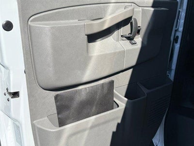 2025 Chevrolet Express Cutaway 3500 Base