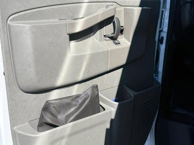 2025 Chevrolet Express Cutaway 3500 Base