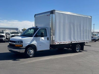 2025 Chevrolet Express Cutaway 3500 Base