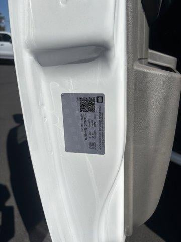 2025 Chevrolet Express Cutaway 3500 Base