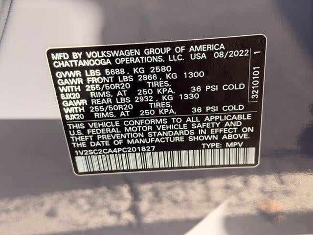 2023 Volkswagen Atlas Cross Sport 2.0T SEL R-Line Black