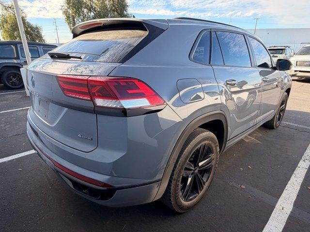 2023 Volkswagen Atlas Cross Sport 2.0T SEL R-Line Black