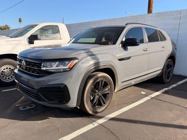 2023 Volkswagen Atlas Cross Sport 2.0T SEL R-Line Black