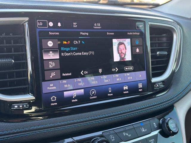 2021 Chrysler Pacifica Touring