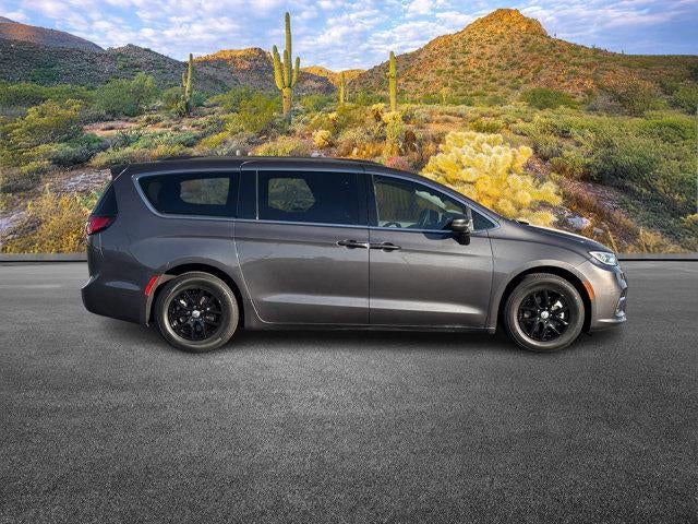 2021 Chrysler Pacifica Touring