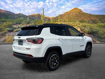 2025 Jeep Compass Trailhawk