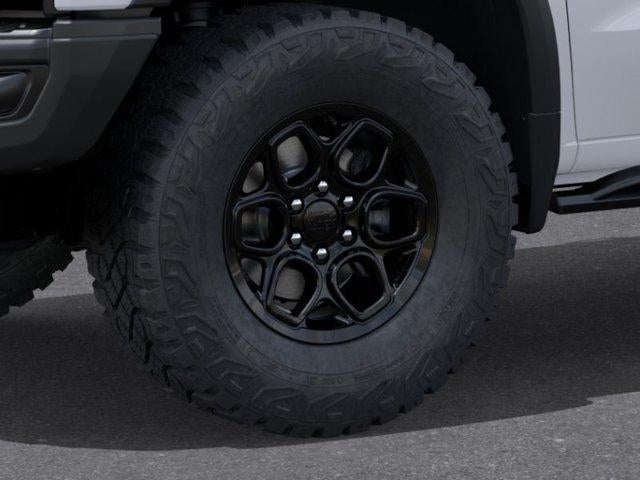 2026 Chevrolet Silverado 1500 ZR2 - Photo 13
