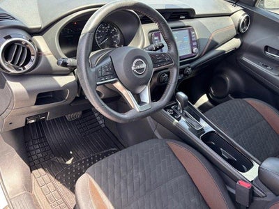 2023 Nissan Kicks SR