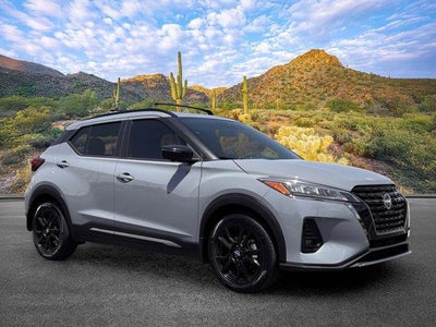 2023 Nissan Kicks SR