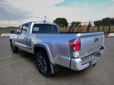 2022 Toyota Tacoma 2WD SR5