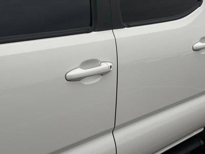 2022 Toyota Tacoma 2WD SR