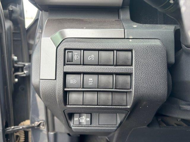 2024 Toyota Tacoma 2WD SR5