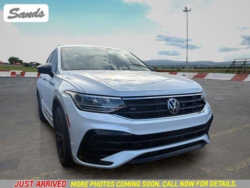 2023 Volkswagen Tiguan SE R-Line Black
