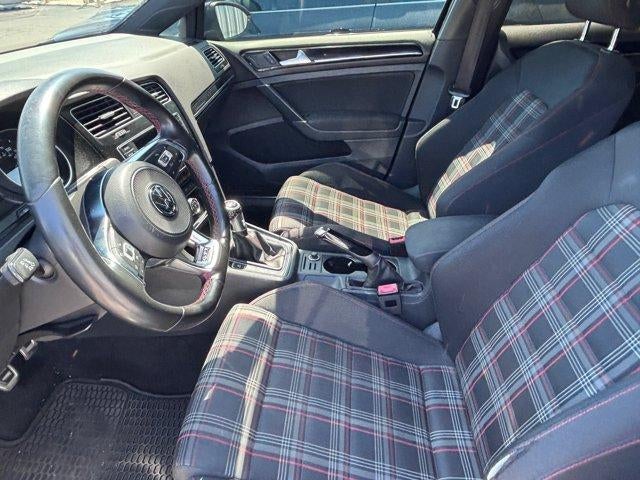 2017 Volkswagen Golf GTI S