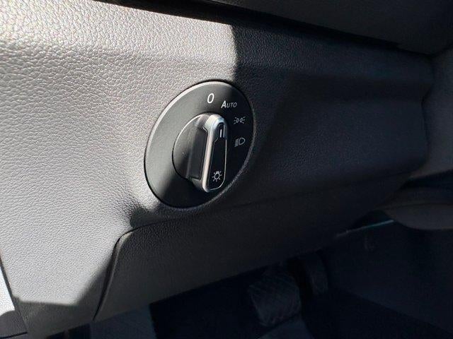 2025 Volkswagen Jetta S