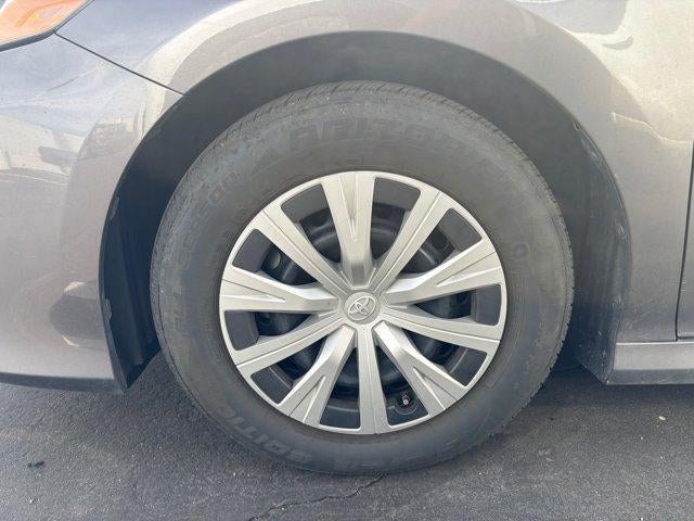 2021 Toyota Camry Hybrid LE