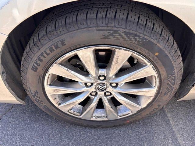 2015 Toyota Camry XLE