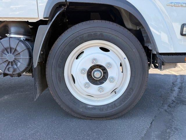 2024 Chevrolet Low Cab Forward 4500 NA