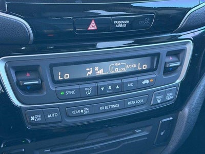 2019 Honda Pilot Touring 8-Passenger