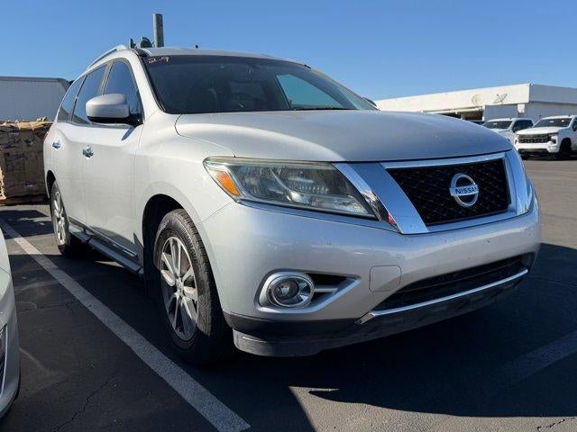 2016 Nissan Pathfinder SL