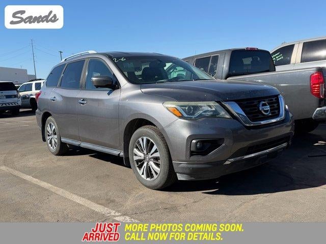 2017 Nissan Pathfinder SL