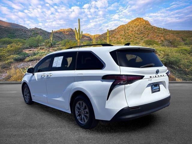2021 Toyota Sienna LE