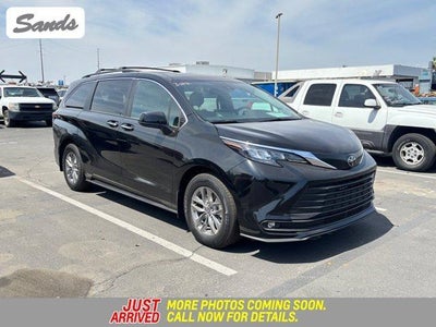 2026 Toyota Sienna XLE