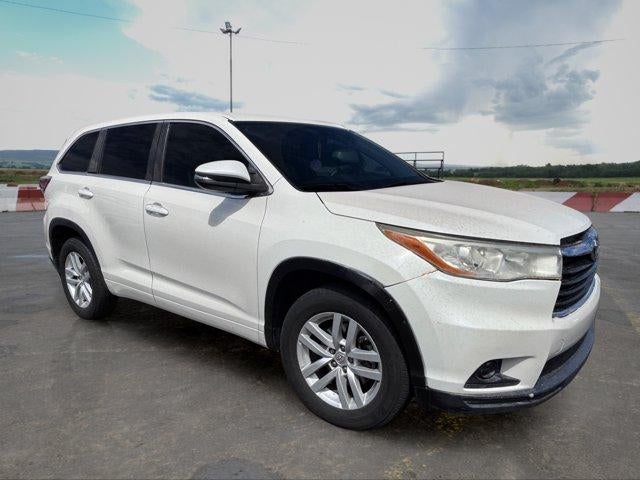 2014 Toyota Highlander LE