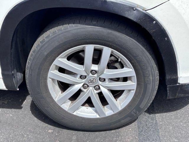 2014 Toyota Highlander LE