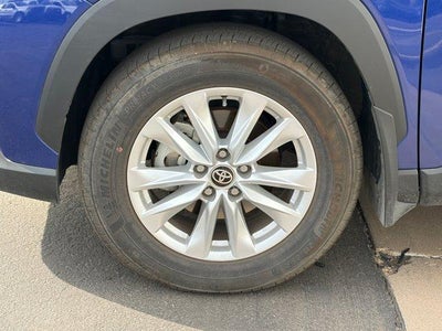 2025 Toyota Corolla Cross LE